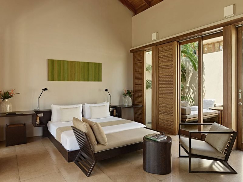 Premium Ocean Pool Suite